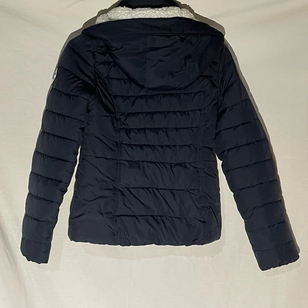 Women’s Hollister Winter Jacket | Size S - Picture 2 of 3